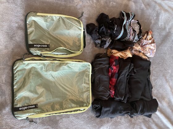 Eagle Creek Pack-It Isolate packing cubes with clothes